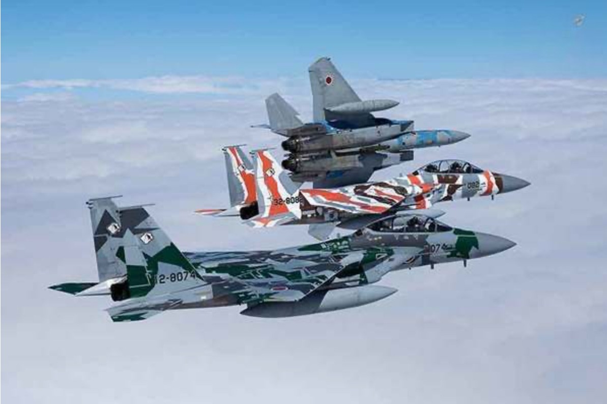 Japanese F-15 fighter jets