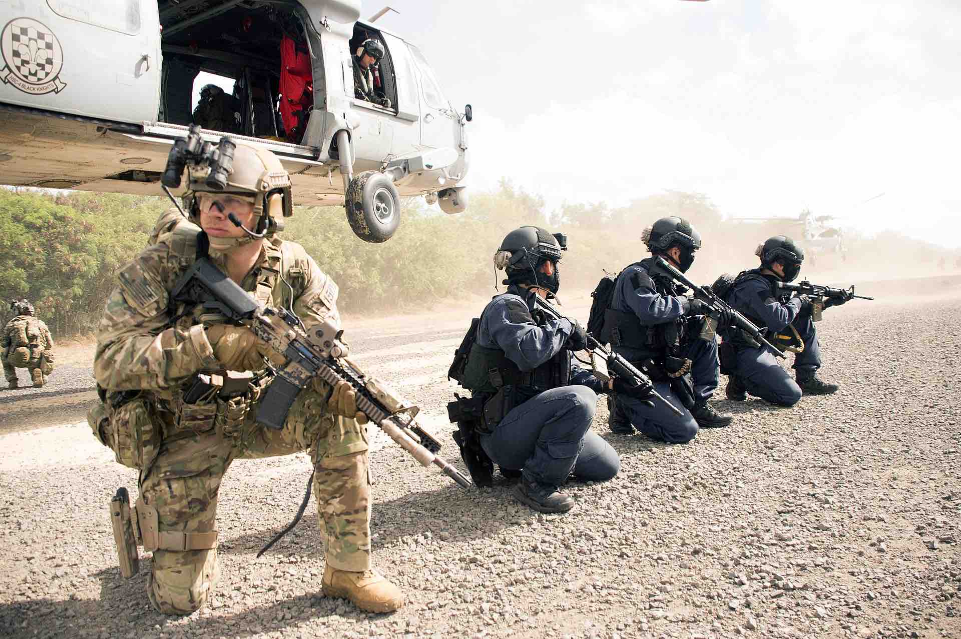 Japanese and US soldiers at joint training